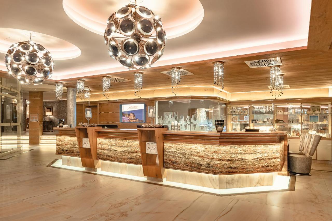 Wellness- & Sporthotel Jagdhof Röhrnbach Exteriör bild