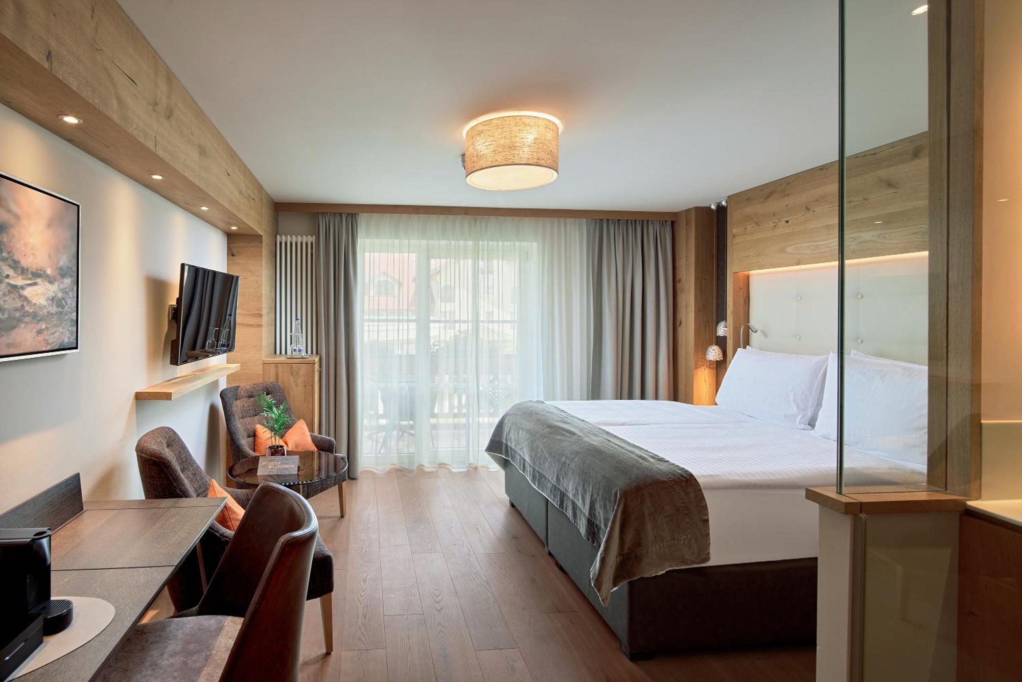 Wellness- & Sporthotel Jagdhof Röhrnbach Exteriör bild