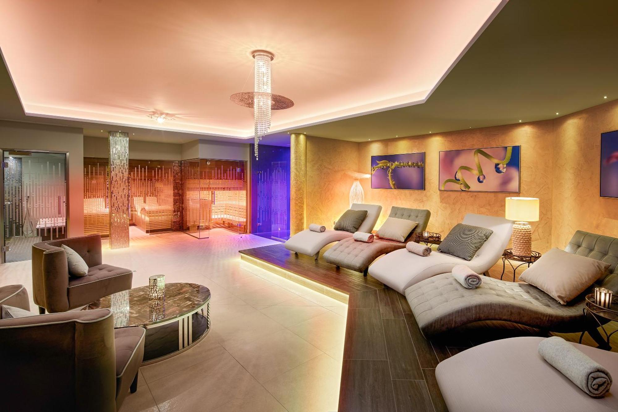 Wellness- & Sporthotel Jagdhof Röhrnbach Exteriör bild